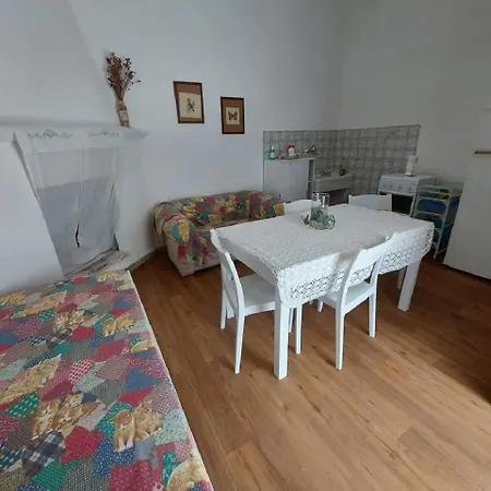 Basilicata Host To Host - Casa Mediterranea La Conchiglia Apartment